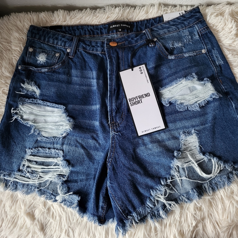 Denim destroyed shorts